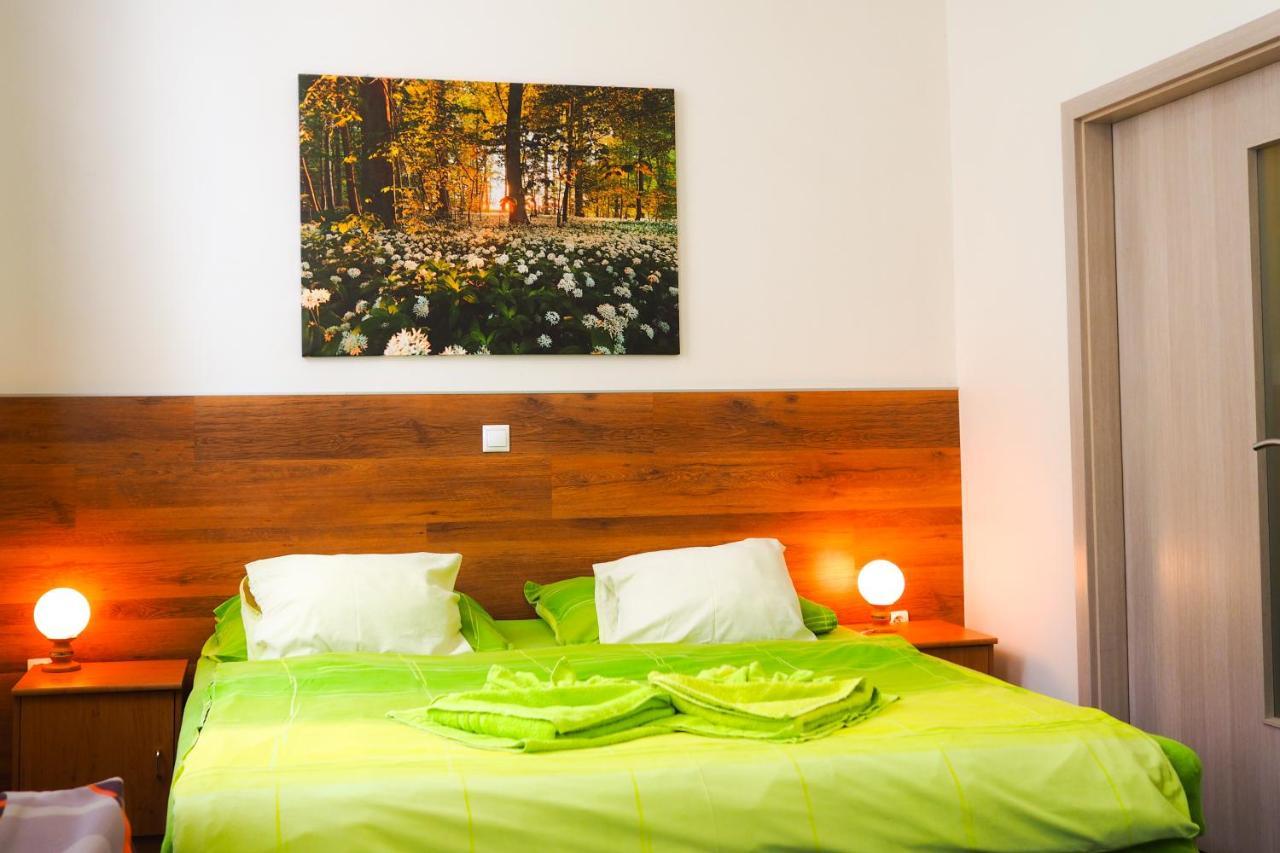 Apartments Radka Тршебонь Екстер'єр фото