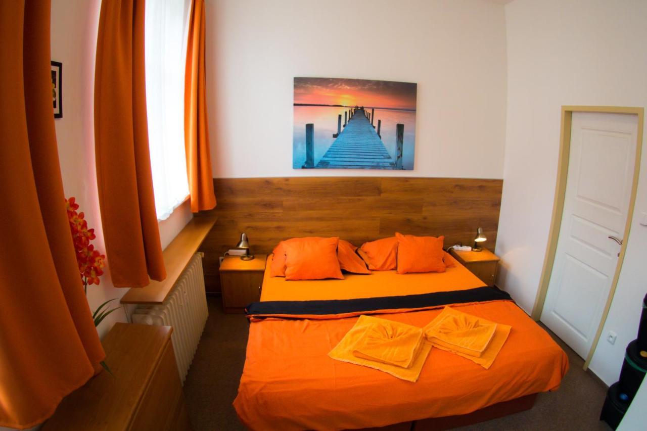 Apartments Radka Тршебонь Екстер'єр фото