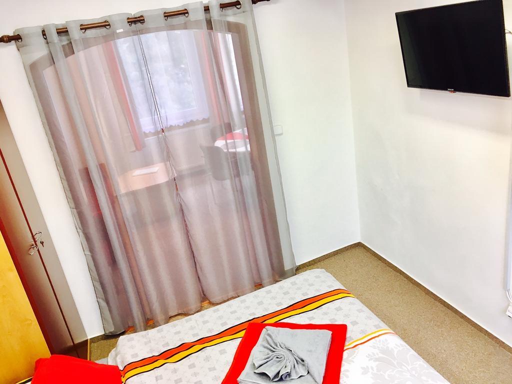 Apartments Radka Тршебонь Екстер'єр фото